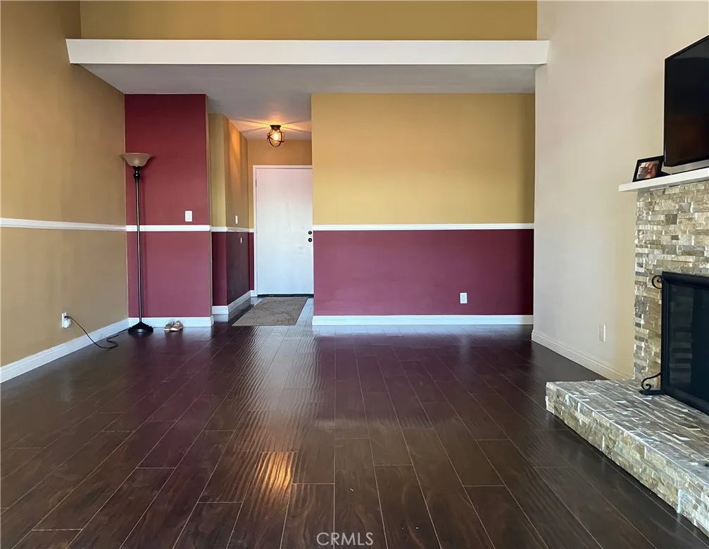 6914 Andasol Avenue, Lake Balboa, California 91406 home-pic-9